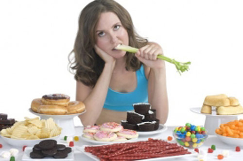 5 thói quen ăn uống có thể "phá hủy" nội tạng cực nhanh, nhiều người Việt vẫn vô tư làm mỗi ngày