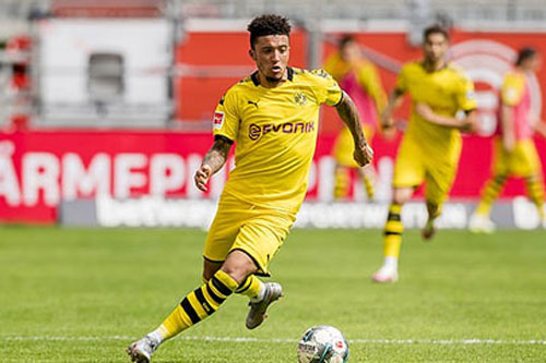 M.U bỏ cuộc, Sancho ở lại Dortmund thêm 1 mùa?