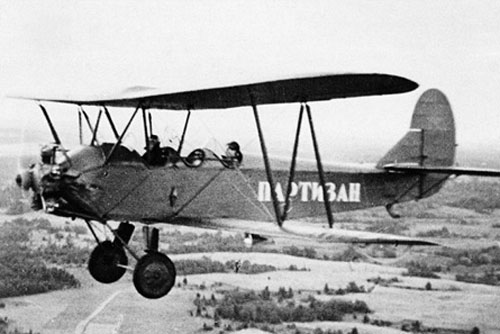 Những 'phù thủy bóng đêm' khiến phát xít Đức khiếp sợ