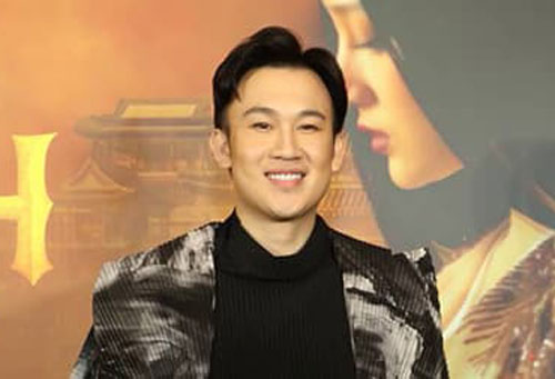 Dương Triệu Vũ bật khóc trong họp báo, lần đầu tiết lộ lí do ngừng chiến với danh ca Phương Dung