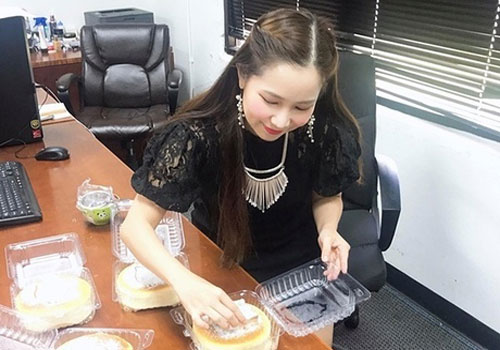 Sao Việt bán phở, trà sữa tại Mỹ