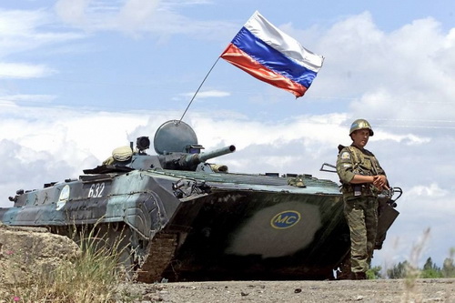 Tổng thống Nga lần đầu nói về việc kiểm soát sân bay Kosovo