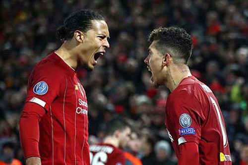 Gary Neville truyền kinh nghiệm sau vô địch cho... Liverpool