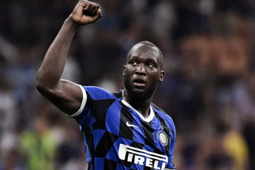 3. Romelu Lukaku (Inter Milan - 5 lần chuyển nhượng với tổng chi phí: 203,6 triệu euro).