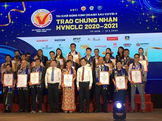 Nước mắm 584 Nha Trang đặc biệt vinh dự năm thứ 20 liên tiếp đuộc nhận Danh hiệu HVNCLC