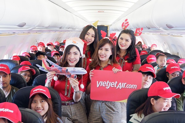 Vietjet là hãng hàng không đầu tiên khai thác trở lại tại sân bay Phuket (Thái Lan) từ ngày 13/06/2020