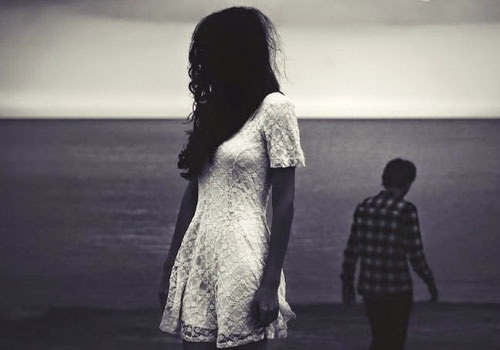 Vợ cũ không chịu đi làm, chỉ ỉ lại vào tiền trợ cấp nuôi con của mẹ tôi