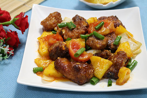 Đang mùa dứa chín làm theo công thức này có ngay món ngon độc lạ