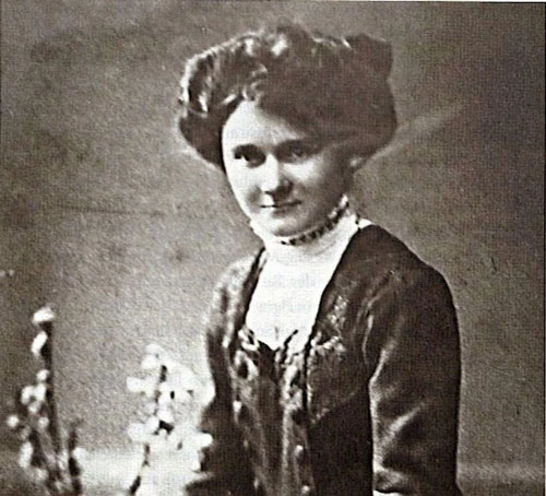 Em gái Hitler trong một bức ảnh thời trẻ. Ảnh: foreignpolicyi.org
