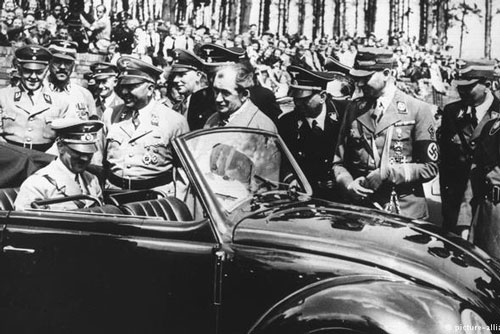 Hitler – 'cha đẻ' của ý tưởng về mẫu xe 'Con bọ Volkswagen Beetle'