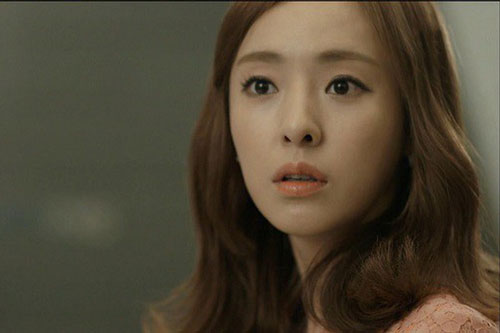 Đưa tiền vợ giữ nhưng ngày nào chồng cũng kiểm soát chuyện chi tiêu, tôi tức mình đưa ra tuyên bố khiến anh im re