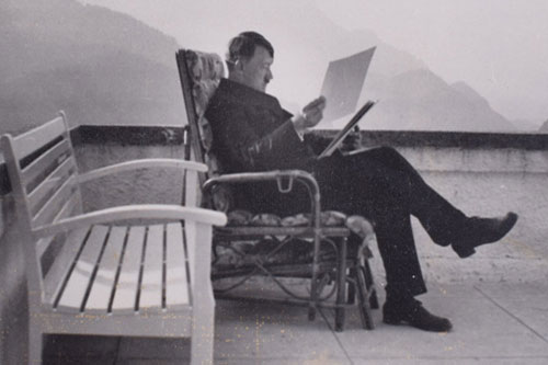 Tài liệu mật của CIA nghi ngờ Hitler thảnh thơi sống ở Argentina sau Thế chiến thứ hai