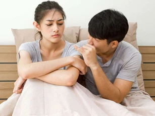 Anh nói không thể quan tâm nhưng lúc tôi cần sẽ đến