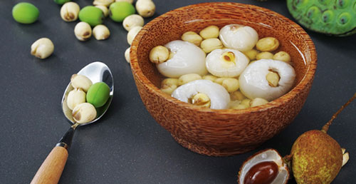 Cách nấu chè vải hạt sen thơm ngon, béo bùi