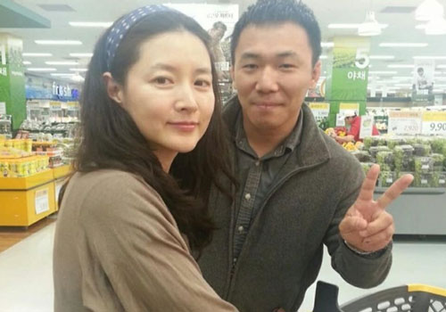 Lee Young Ae lộ dấu hiệu lão hóa khi để mặt mộc