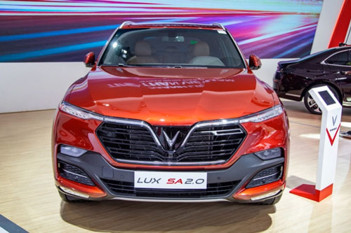 Doanh số xe SUV 7 chỗ tháng 5/2020: VinFast Lux SA2.0 'rượt đuổi' Ford Everest