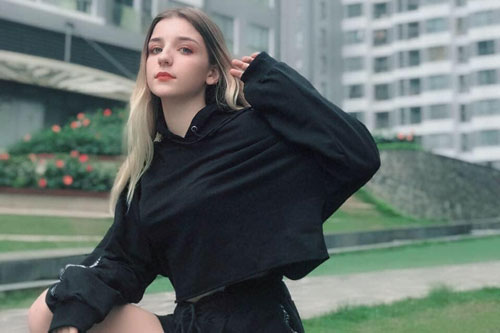 Hot girl người Nga ‘đốn tim’ fan Việt với màn nhảy dance đẹp ‘hút hồn’