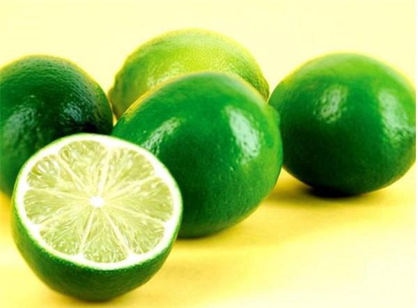 Tác dụng quả chanh và những nguy cơ tiềm ẩn khi dùng sai cách