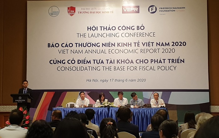 Hội thảo công bố Báo cáo thường niên Kinh tế Việt Nam năm 2020