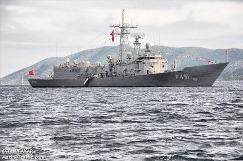 Thổ Nhĩ Kỳ điều khu trục hạm tên lửa mạnh nhất tới Libya giúp GNA