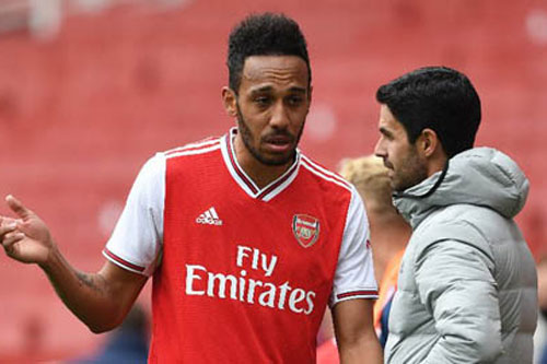 Arteta cảnh báo Arsenal cần học Chelsea nếu không muốn bị bỏ xa