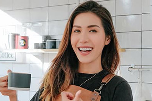 Minh Tú: 'Mắc kẹt ở Indonesia đã 3 tháng, nhưng tôi không khóc than về kinh tế'