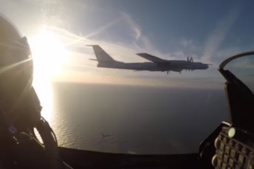 Biên đội chiến đấu cơ Nga uy hiếp không phận Mỹ ở mức "chưa từng có"