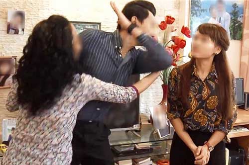 Vợ ngỏ ý muốn bố mẹ chồng cùng góp tiền sinh hoạt liền nhận lấy cú tát như "trời giáng"