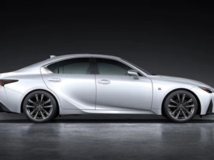 Chi tiết Lexus IS 2021 vừa trình làng