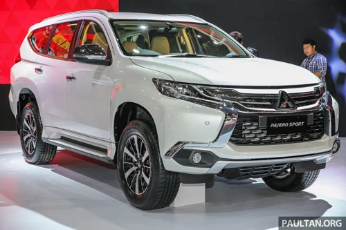 10. Mitsubishi Pajero Sport (doanh số: 109 chiếc).