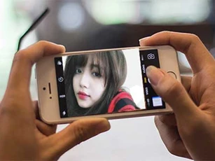 Đau đầu vì bạn trai có sở thích mê gái, cô gái nhờ cộng đồng mạng "hiến kế" và cái kết khó ngờ