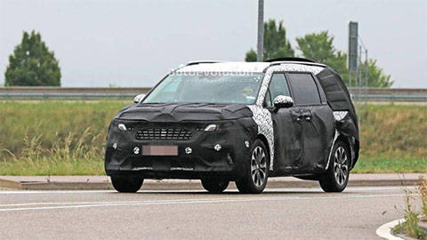 Kia Sedona 2021 trang bị động cơ Turo 1.6, chuẩn bị ra mắt - đối đầu Toyota Sienna, Honda Odyssey