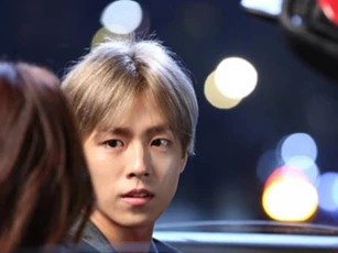 "Chết ngất" khi nhìn thấy mặt mộc của vợ mới cưới