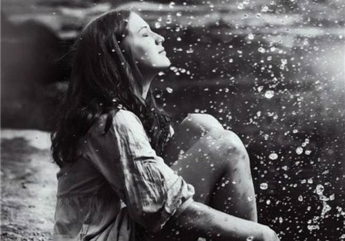 Ám ảnh chuyện bạn trai cũ khủng bố tinh thần nên tôi chẳng dám yêu ai khác