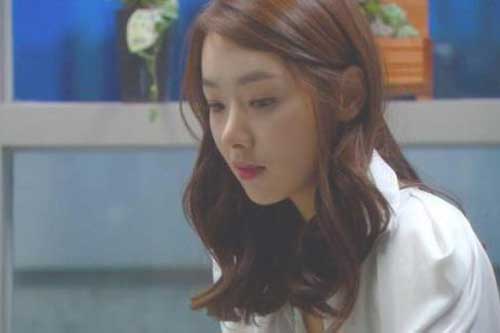 Lần đầu về ra mắt, tôi bị mẹ bạn trai "phủ đầu"