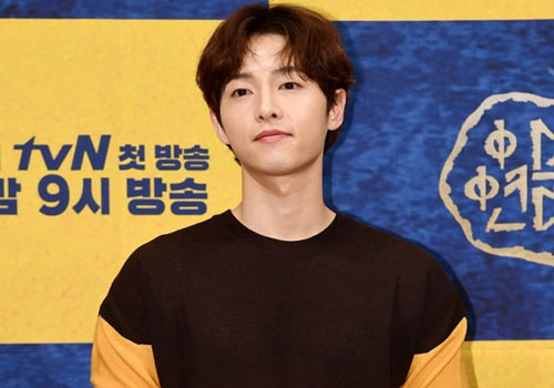 Tiết lộ thêm tình tiết vụ hẹn hò của Song Joong Ki và nữ luật sư xinh đẹp: Biết đối tượng đã có chồng nhưng vẫn hẹn đến nhà ăn tối?