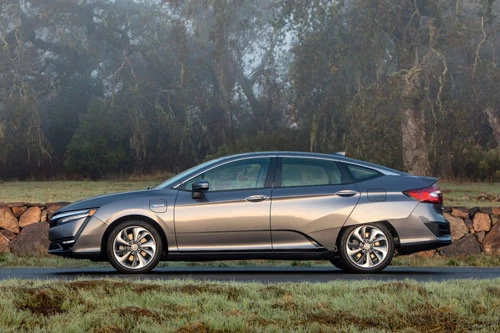 6. Honda Clarity PHEV 2020.