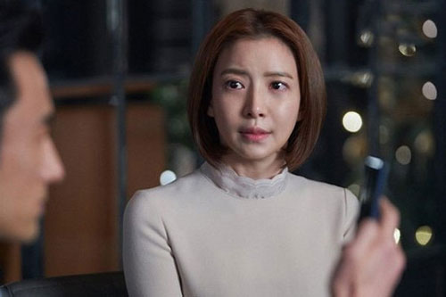 Bạn trai tôi chán nản vì không kiếm được nhiều tiền