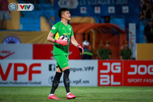 Thủ thành CLB SLNA trước cơ hội được triệu tập lên ĐT Việt Nam