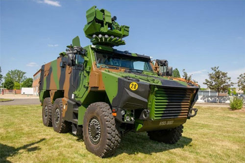 L&#x1EE5;c qu&#xE2;n Ph&#xE1;p &#x111;&#x1B0;&#x1EE3;c trang b&#x1ECB; 17 xe b&#x1ECD;c th&#xE9;p Griffon