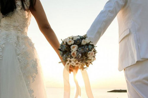 Kết hôn trước tuổi 30: Người trẻ nghĩ gì?