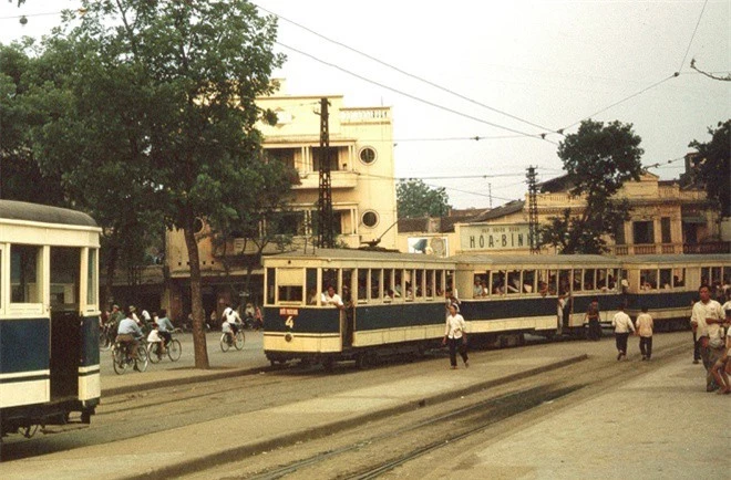 Tau dien Ha Noi - ky uc vang bong mot thoi-Hinh-8