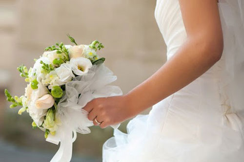 Tranh cãi vì chuyện cưới xin