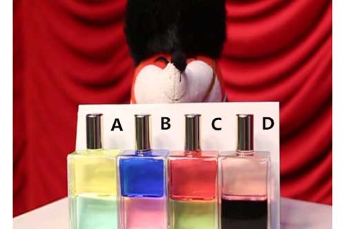 Trắc nghiệm: Lọ sắc màu bật mí tình yêu hiện tại của bạn