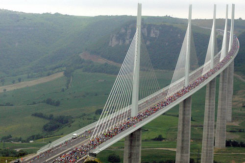 Điểm danh 8 cây cầu dài nhất thế giới