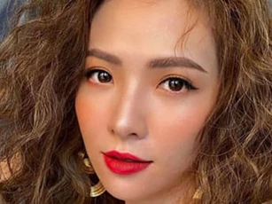 Đan Lê bất ngờ đổi style 'bớt an toàn' trong loạt ảnh mới