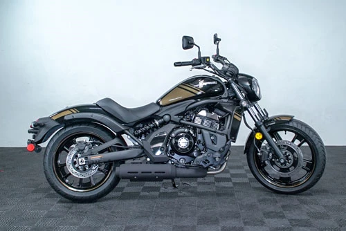 Cruiser cỡ trung tốt nhất: Kawasaki Vulcan S.