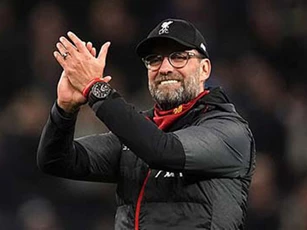 Klopp hiện thực hóa giấc mộng dài của Liverpool bằng hành trình ngắn nhất