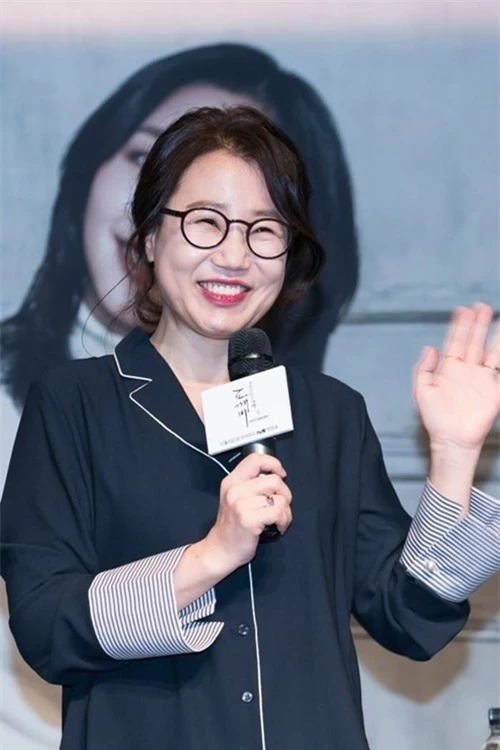 Biên kịch Kim Eun Sook.