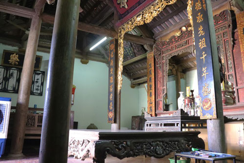 Ngôi nhà cổ gần 200 tuổi chứa bảo vật dát vàng tại Hà Nội